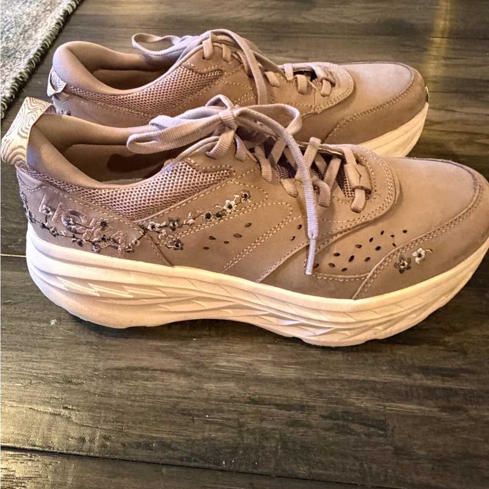 Hoka Bondi Floral